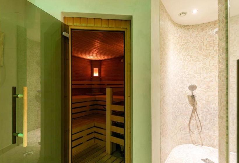 فندق La Gardenia & Villa Oleandra