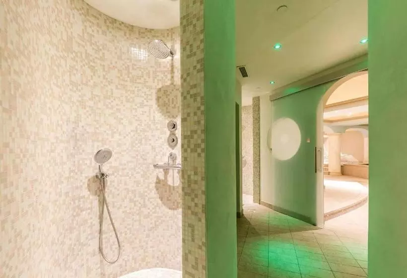 Hotelli La Gardenia & Villa Oleandra