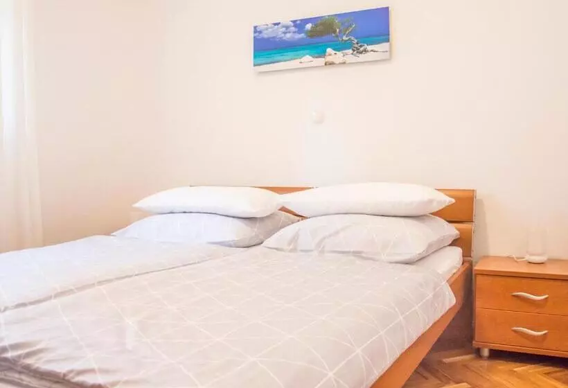 Relax Inn