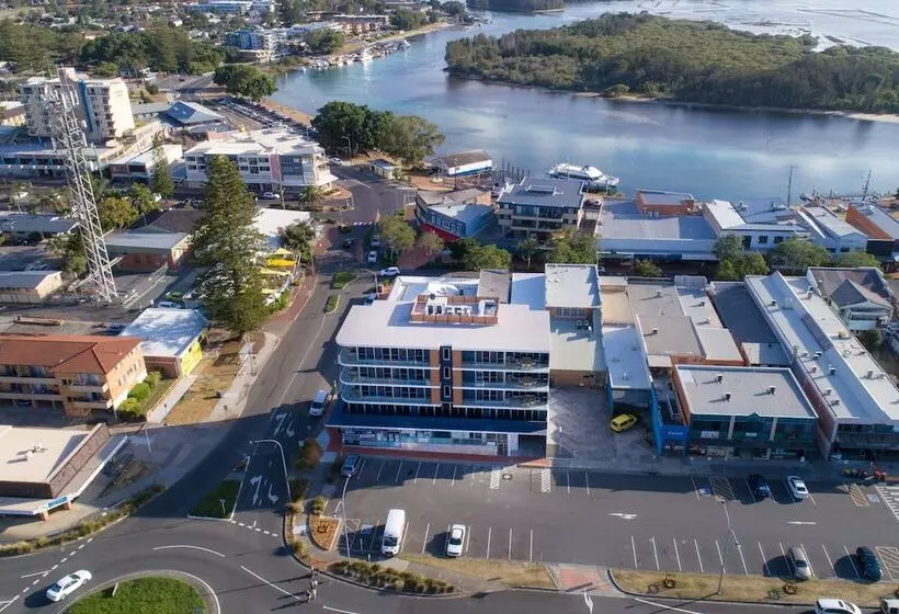 Astina Suites Forster