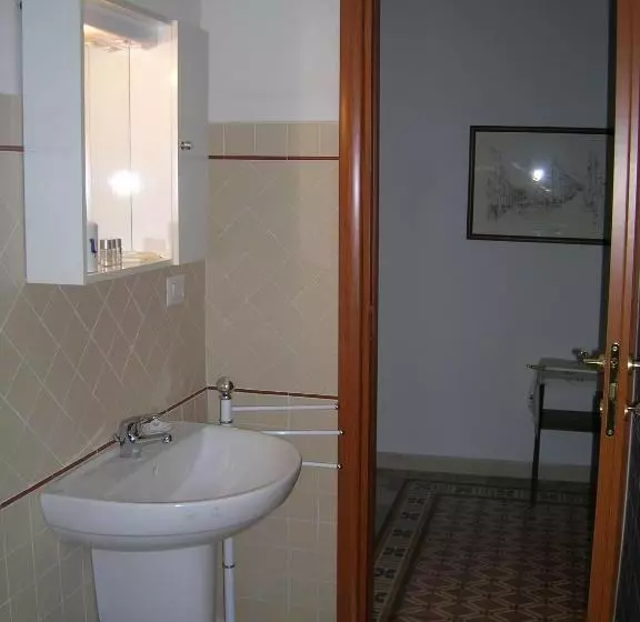 Ex B&b La Bicocca   Via Umberto 15, Iun S1733