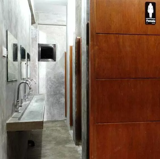 Dayon Hostel