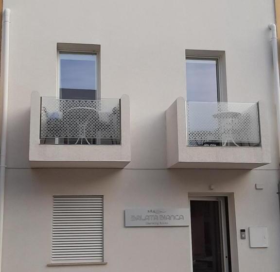 여관 Balata Bianca