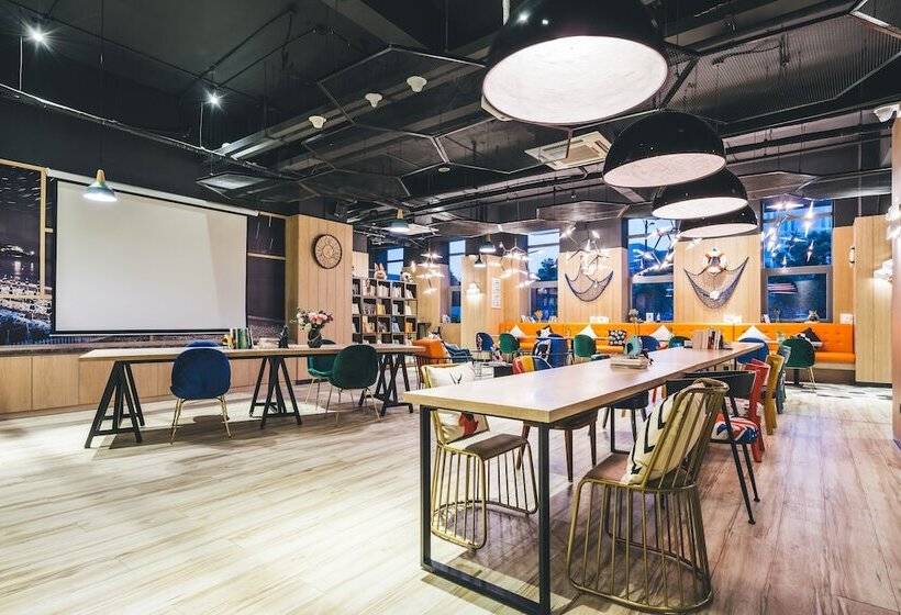 Atour Light Hotel Hangzhou Future Sci Tech City