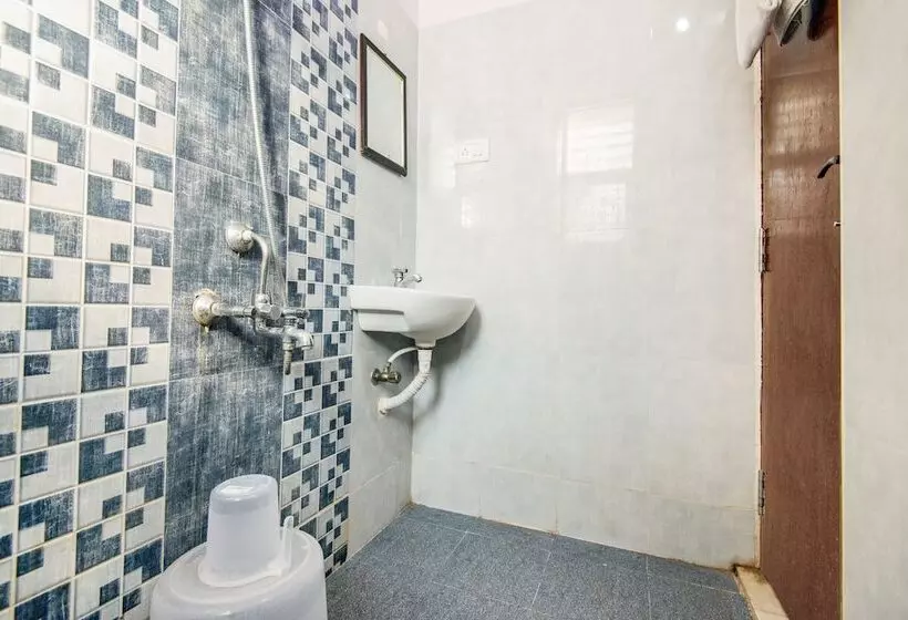 ホテル Fabexpress Sorgam Service Apartment