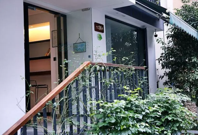 Hotelli Hangzhou Backlighting Inn