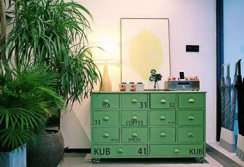 Hotelli Hangzhou Backlighting Inn