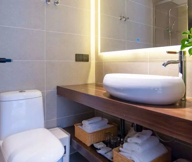 Hotelli Hangzhou Backlighting Inn