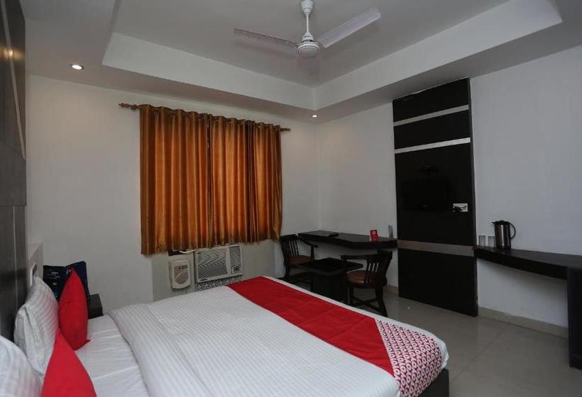 Hotel Marigold Drive Inn  By Oyo Rooms