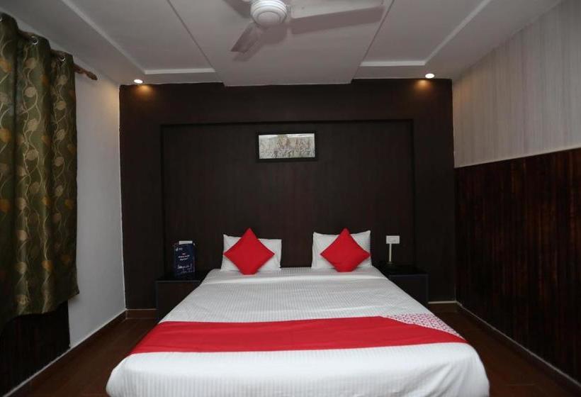 Hotel Marigold Drive Inn  By Oyo Rooms