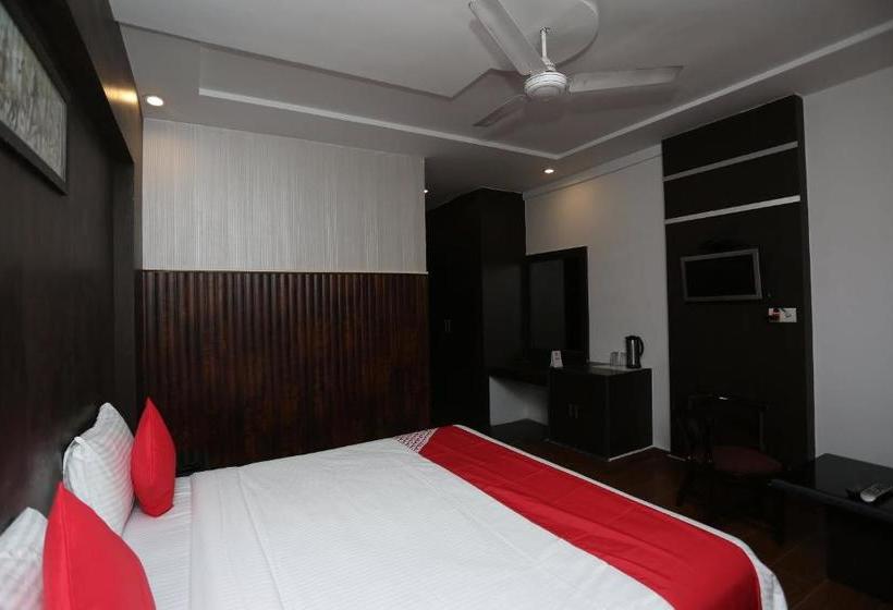 Hotel Marigold Drive Inn  By Oyo Rooms