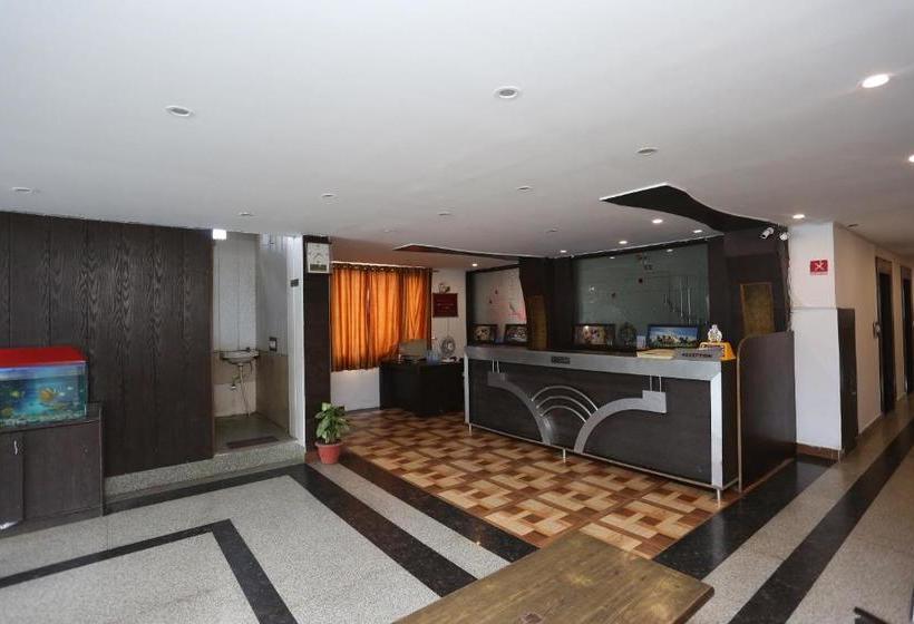 Hotel Marigold Drive Inn  By Oyo Rooms