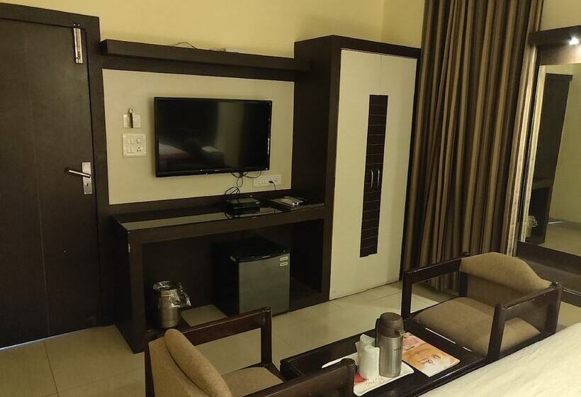 בית מלון כפרי Rahul