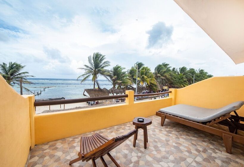 Mahasand Suites, Hostel &