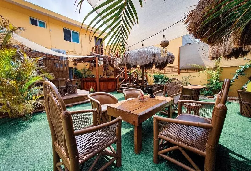 Mahasand Suites, Hostel &