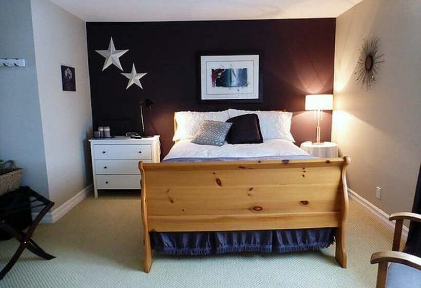 Mt Bakerview Bed And Breakfast