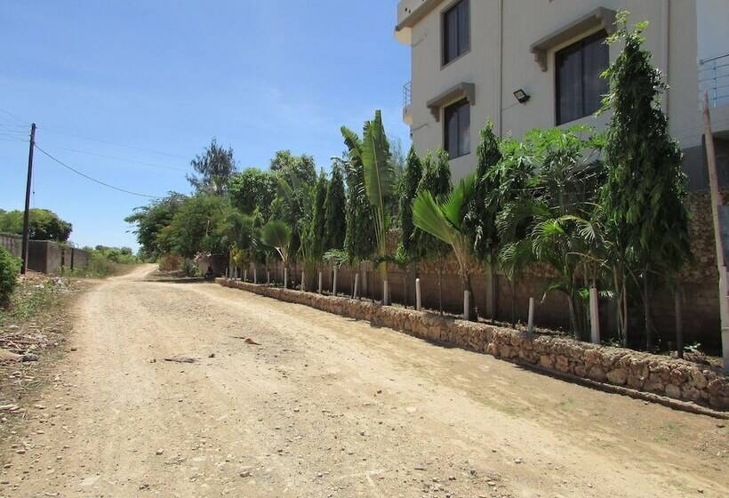 Retro Boutique Hotel Limited