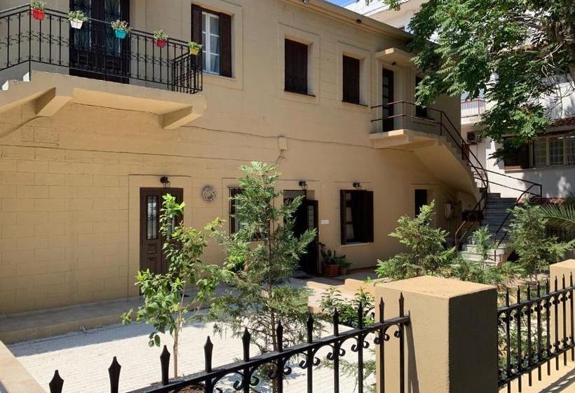 Sperveri Della Regina