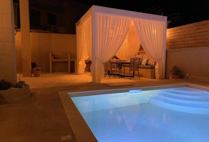 Sperveri Della Regina