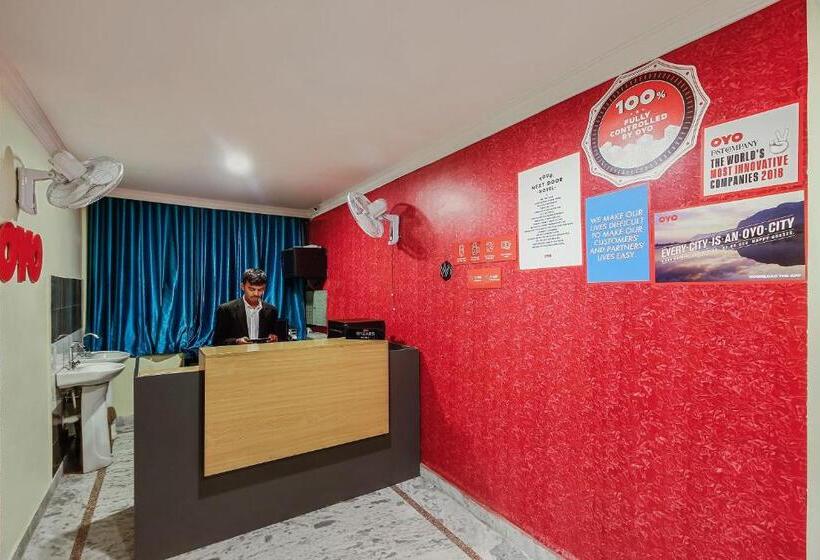 فندق Oyo 15391 Flagship Mehdipatnam