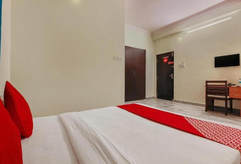 فندق Oyo 15391 Flagship Mehdipatnam