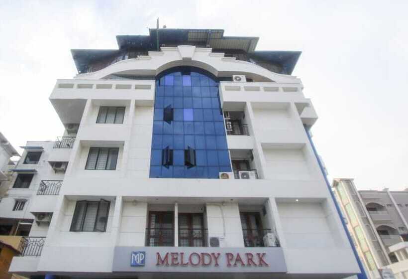 Отель Melody Park