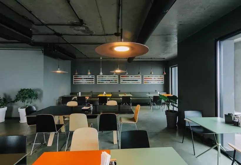 هتل Quadrum Ski & Yoga Resort