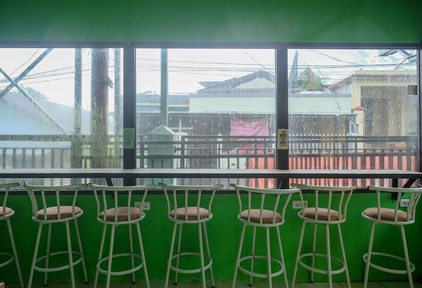 בית מלון כפרי Reddoorz Near Politeknik Manado