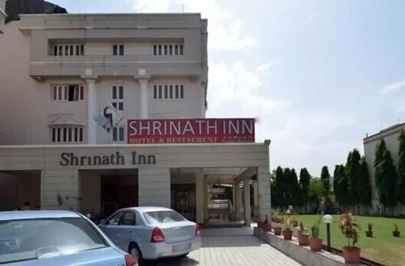 ホテル Shrinathinn
