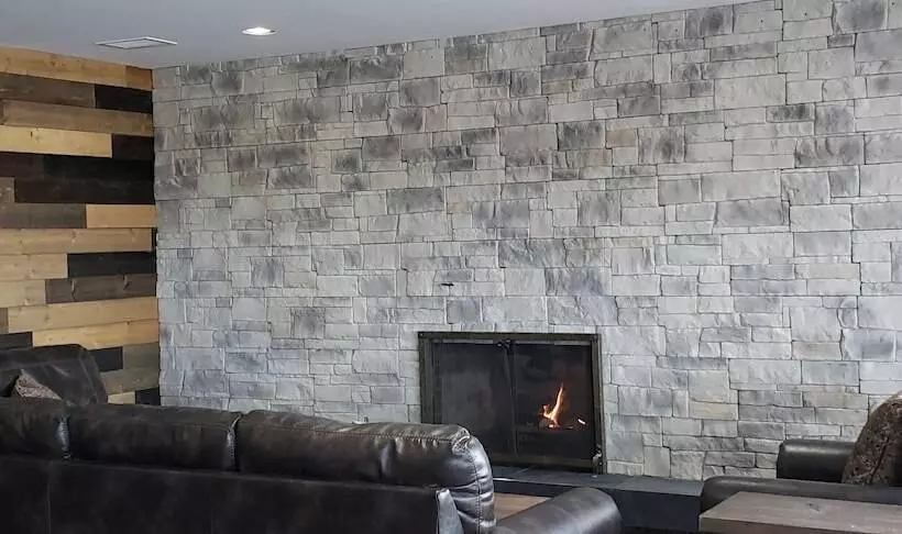 Hotelli Super 8 By Wyndham Spruce Grove