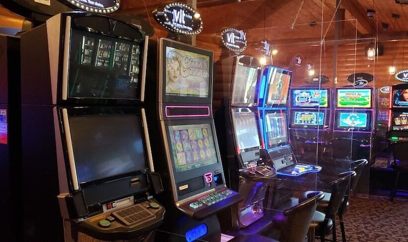 Отель Super 8 By Wyndham Spruce Grove