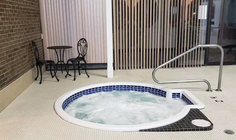 Hotelli Super 8 By Wyndham Spruce Grove