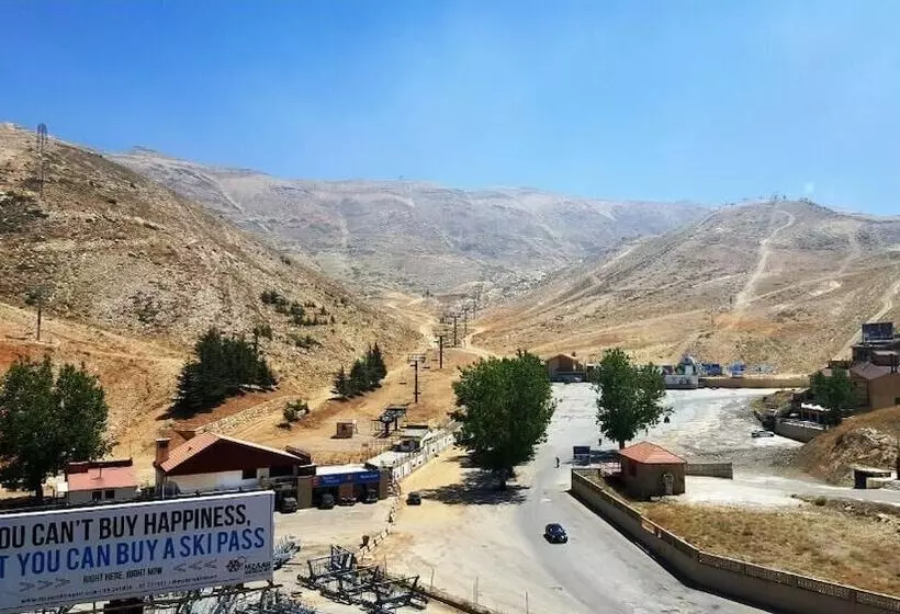 Mzaarviews Chalets
