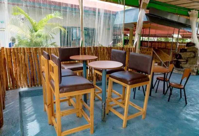 پانسیون B Maurice Guest House