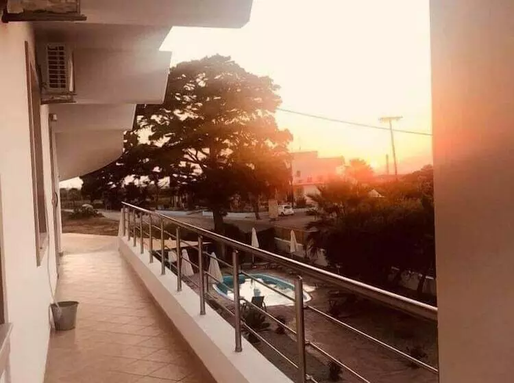 River's Apartments