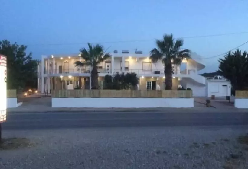 River's Apartments