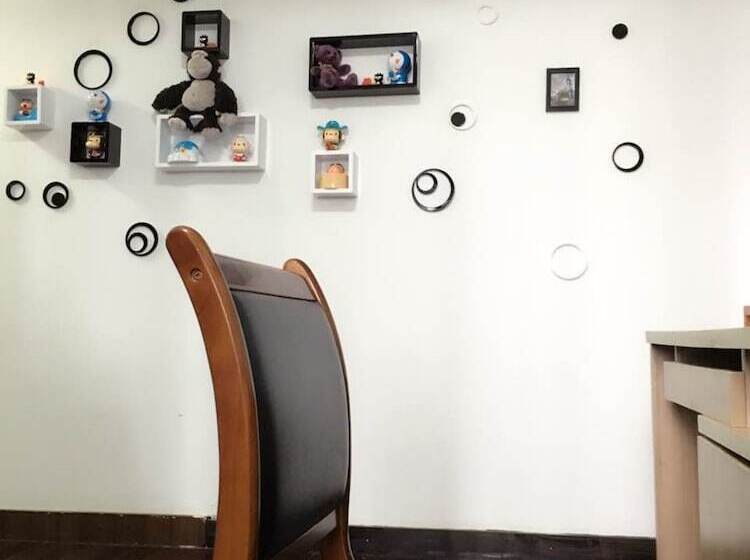 Shanghai Sky168 Youth Hostel