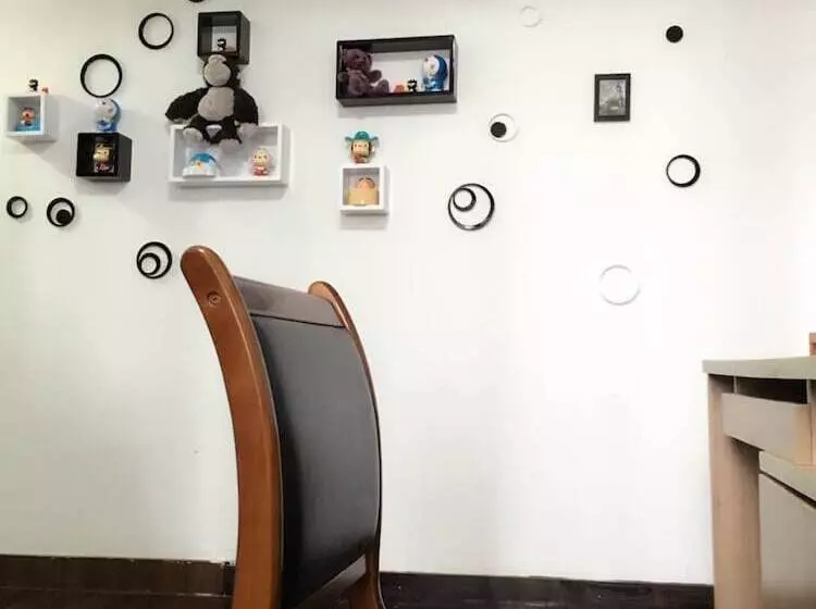 Shanghai Sky168 Youth Hostel