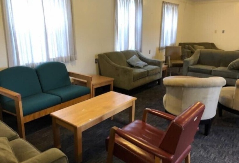 Fx Hall Residences Hostel