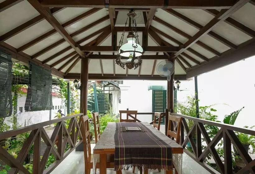 هاستل Griya Cemara Homestay By Oyo Rooms