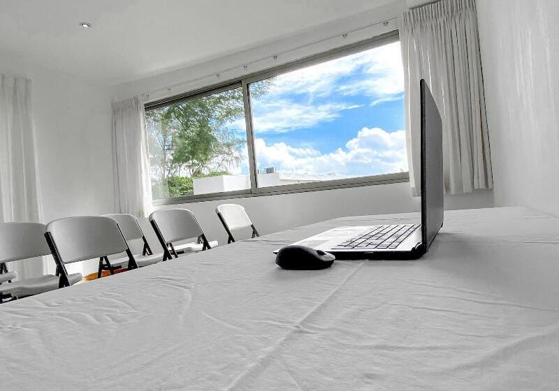 تختخواب و صبحانه Equinoccio