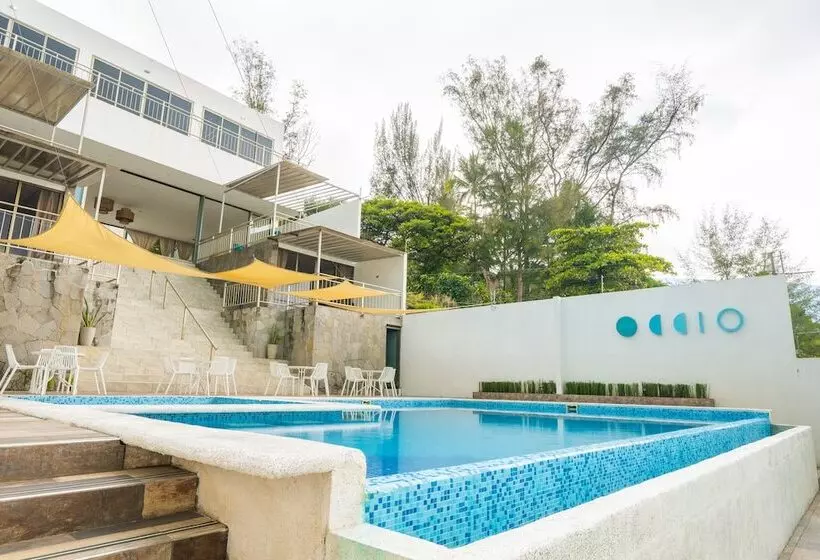 تختخواب و صبحانه Equinoccio