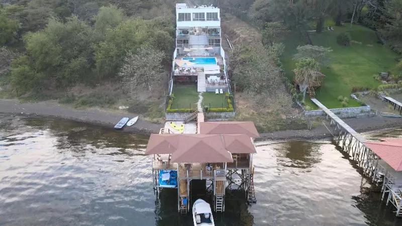 تختخواب و صبحانه Equinoccio