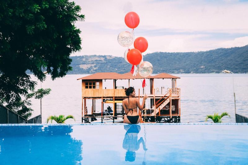 تختخواب و صبحانه Equinoccio