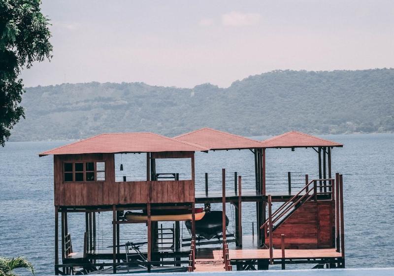 تختخواب و صبحانه Equinoccio