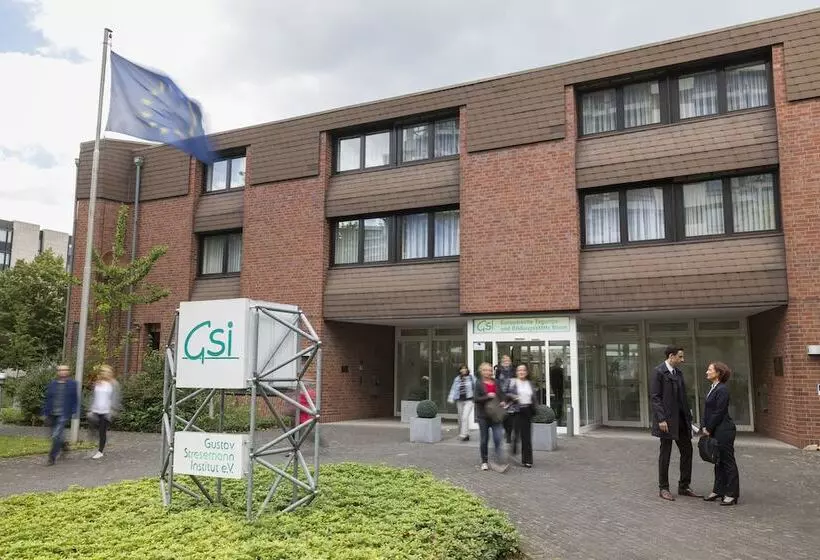 هتل Gustavstresemanninstitut