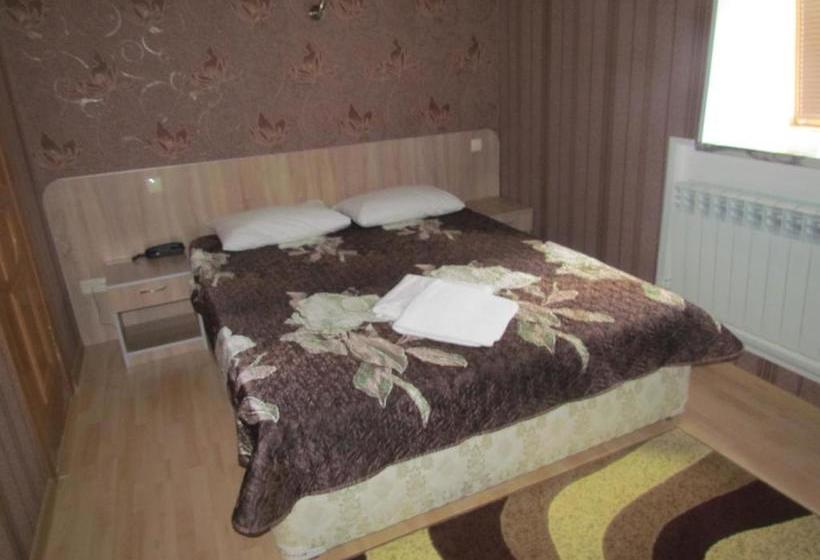 בית מלון כפרי Na Zelenoy