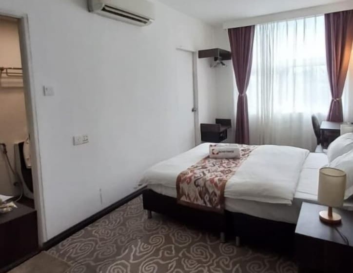 בית מלון כפרי Natol