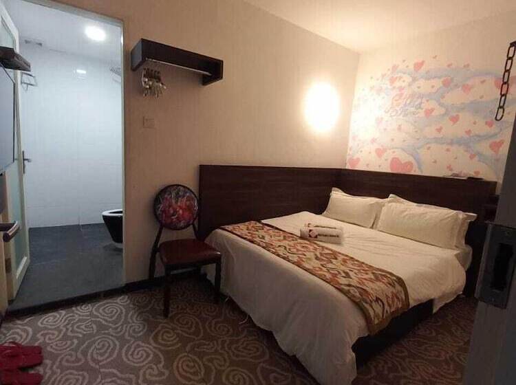 בית מלון כפרי Natol