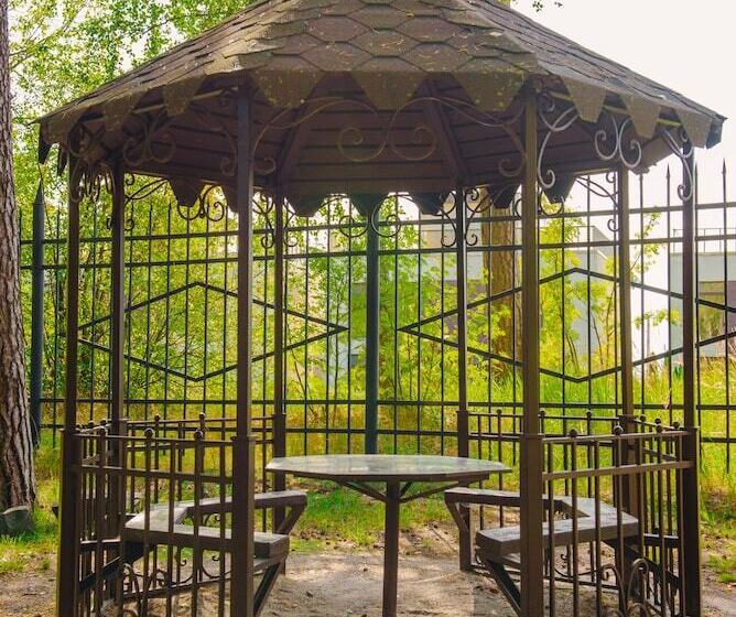 בית מלון כפרי Park